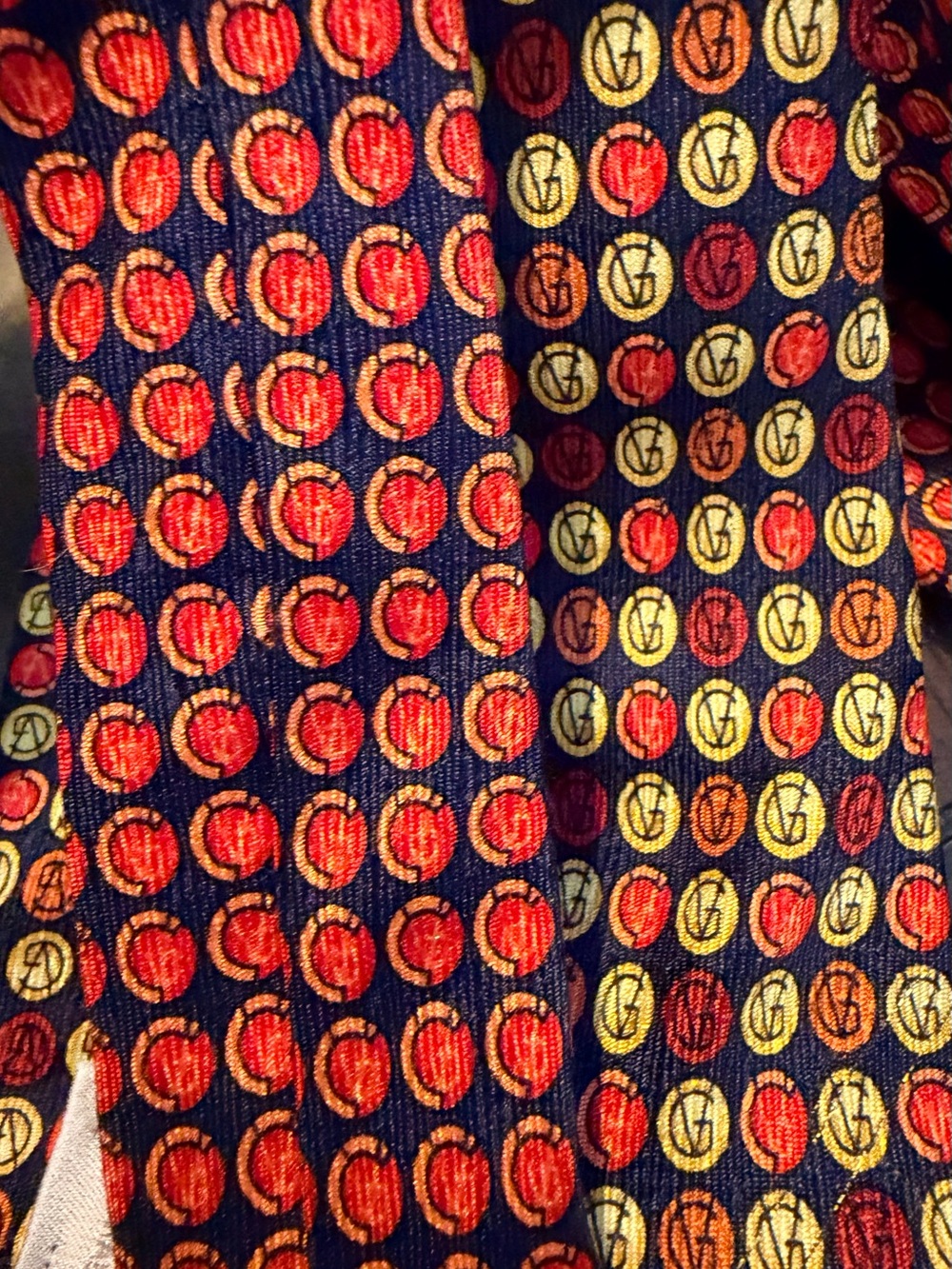 Gianni Versace Silk Tie in Navy with Red & Yellow‎ Medallions - Picture 8 of 8